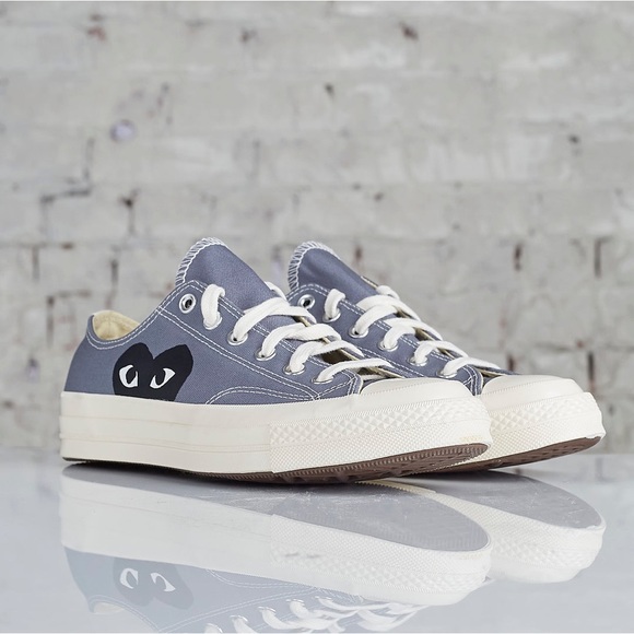 Comme des Garcons Shoes - NWT Comme des Garçons PLAY x Converse Chuck Taylor Black Heart Low Grey